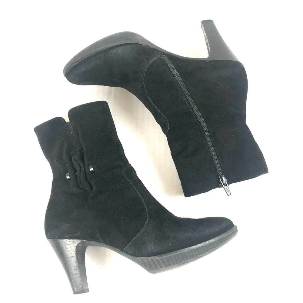 Paul Green Faux Fur Lined Suede Boots  - Size 6